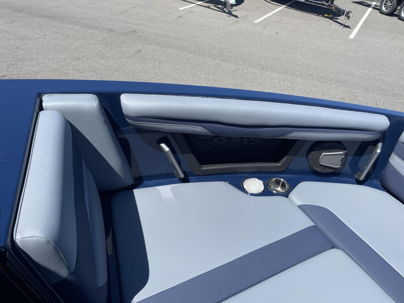 2024 Axis T250