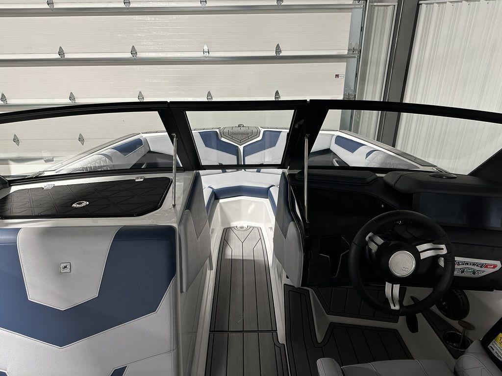 2025 Nautique GS20