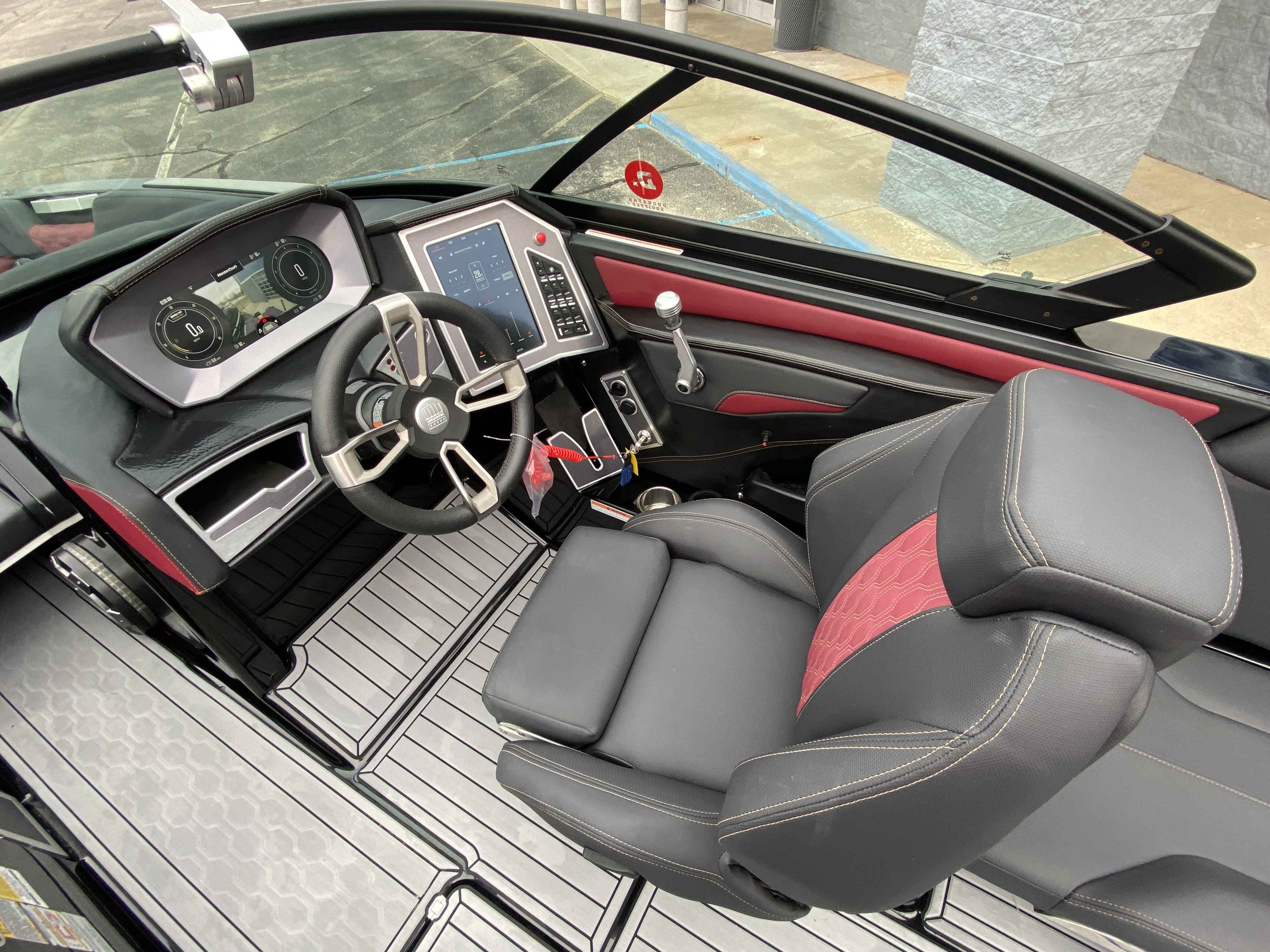 2022 MasterCraft XT24