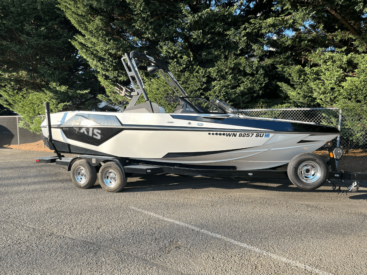 2020 Axis T22**monster wave** Icon