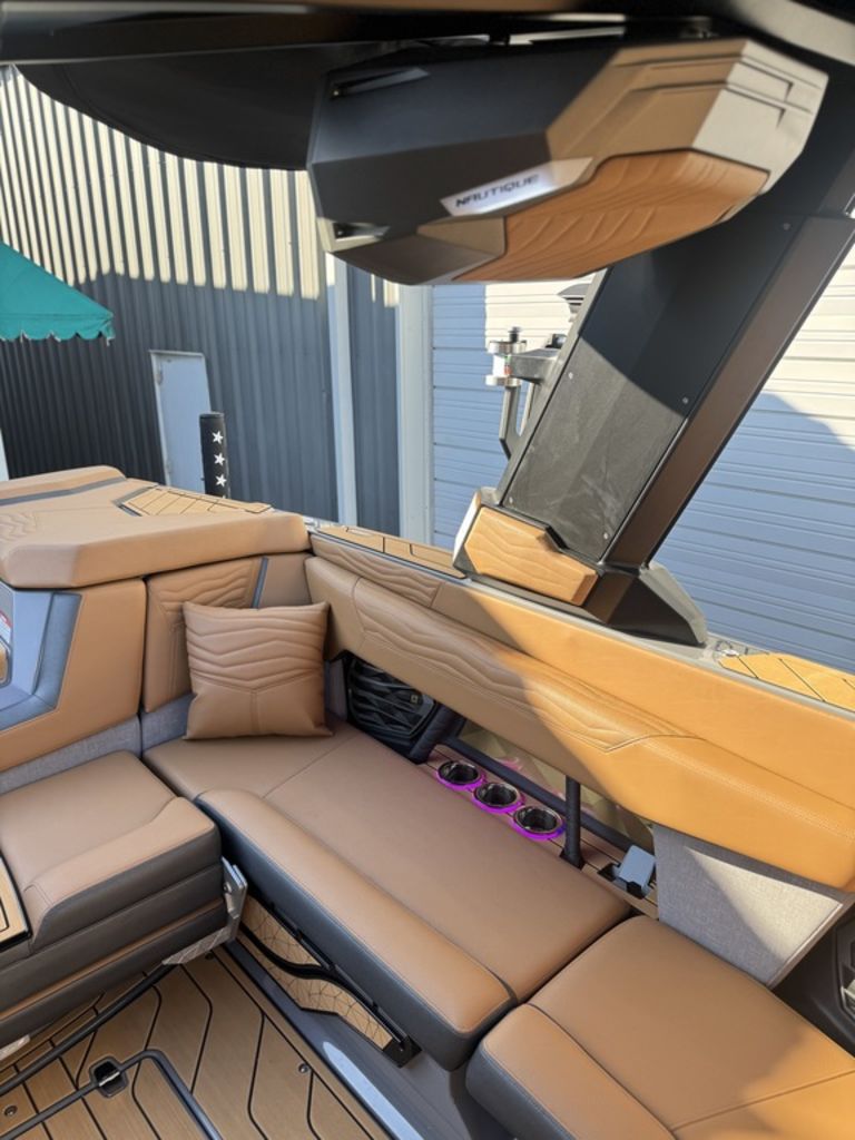 2025 Nautique Super Air Nautique G23
