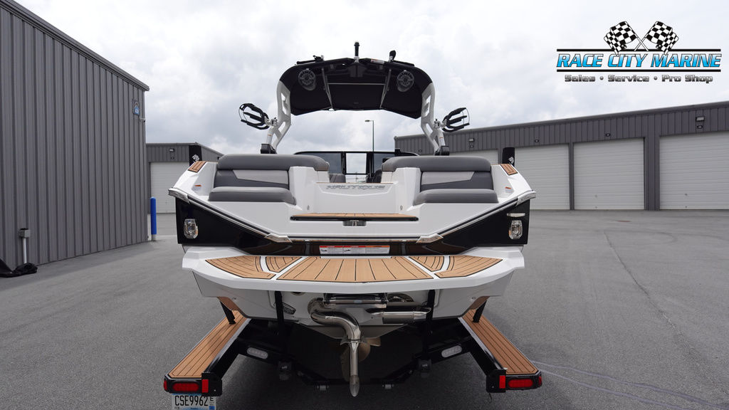 2021 Nautique Super Air Nautique G23