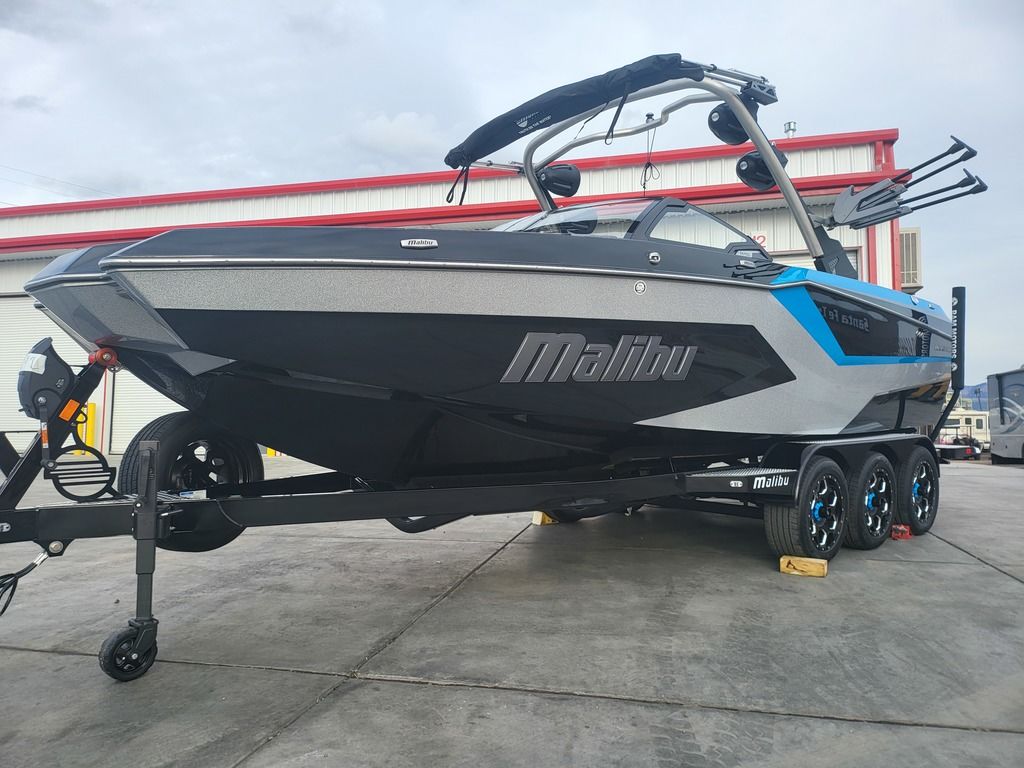 2025 Malibu Boats 24 MXZ