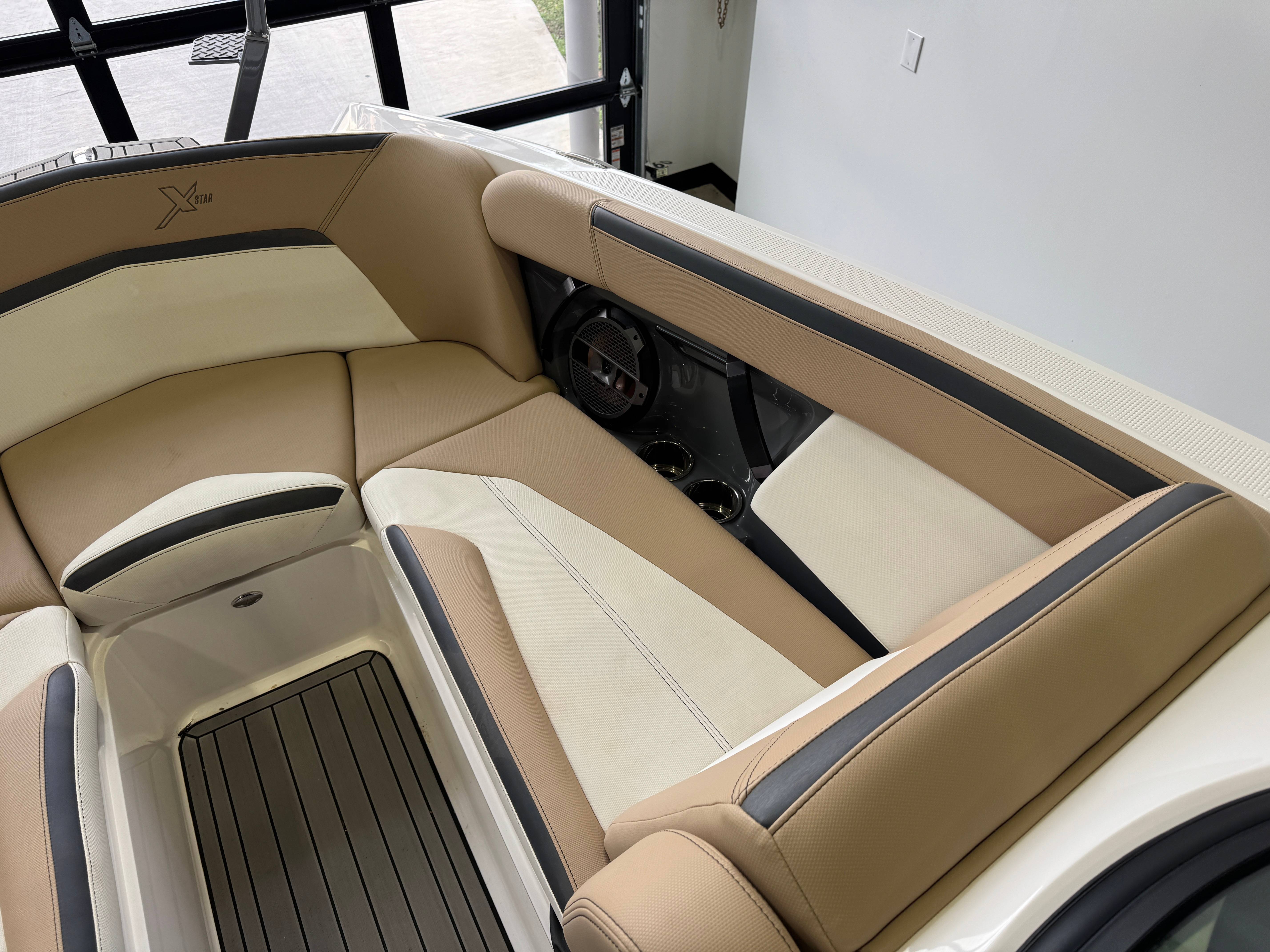 2022 MasterCraft XSTAR S