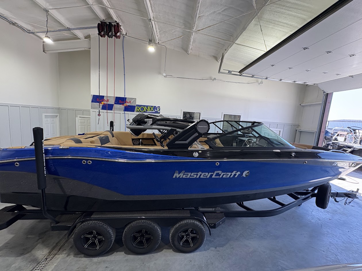 boat.Title