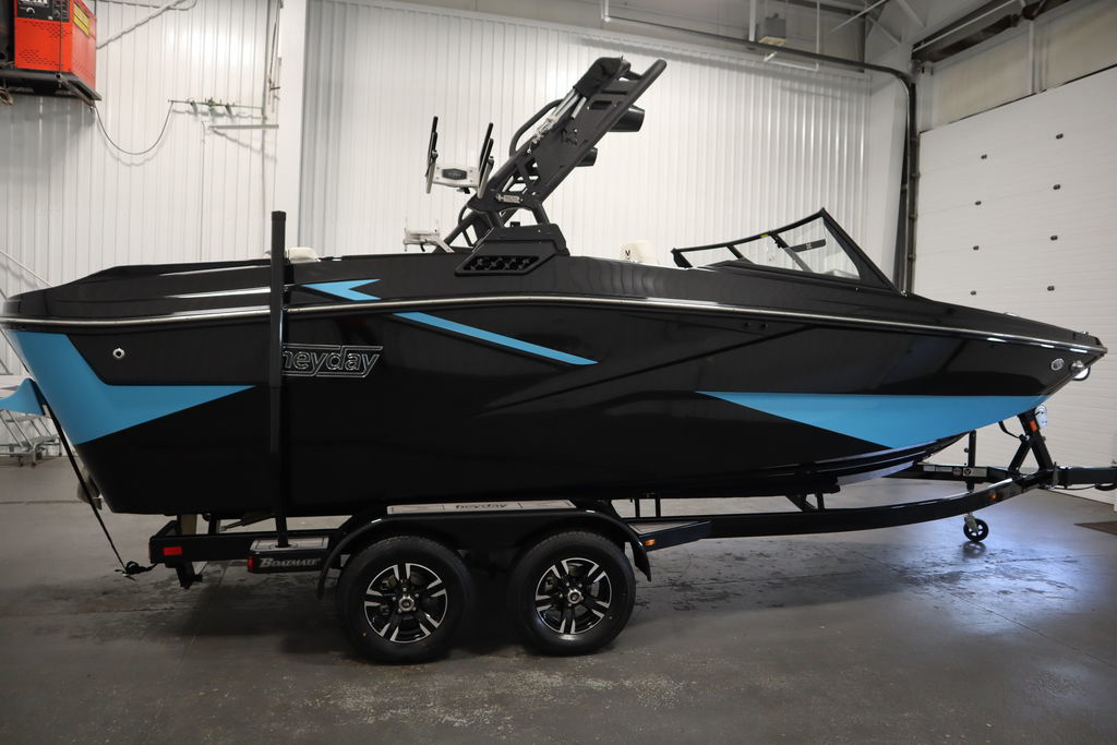 2024 Heyday Wake Boats H22