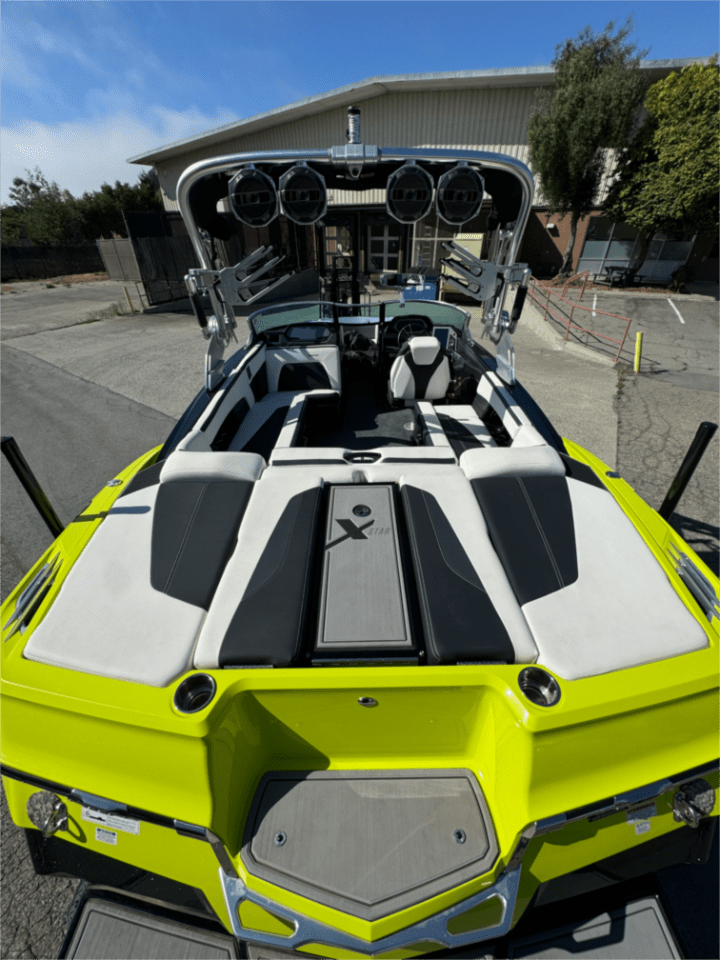 Excellent Condition Low Hour 2020 Mastercraft XStar