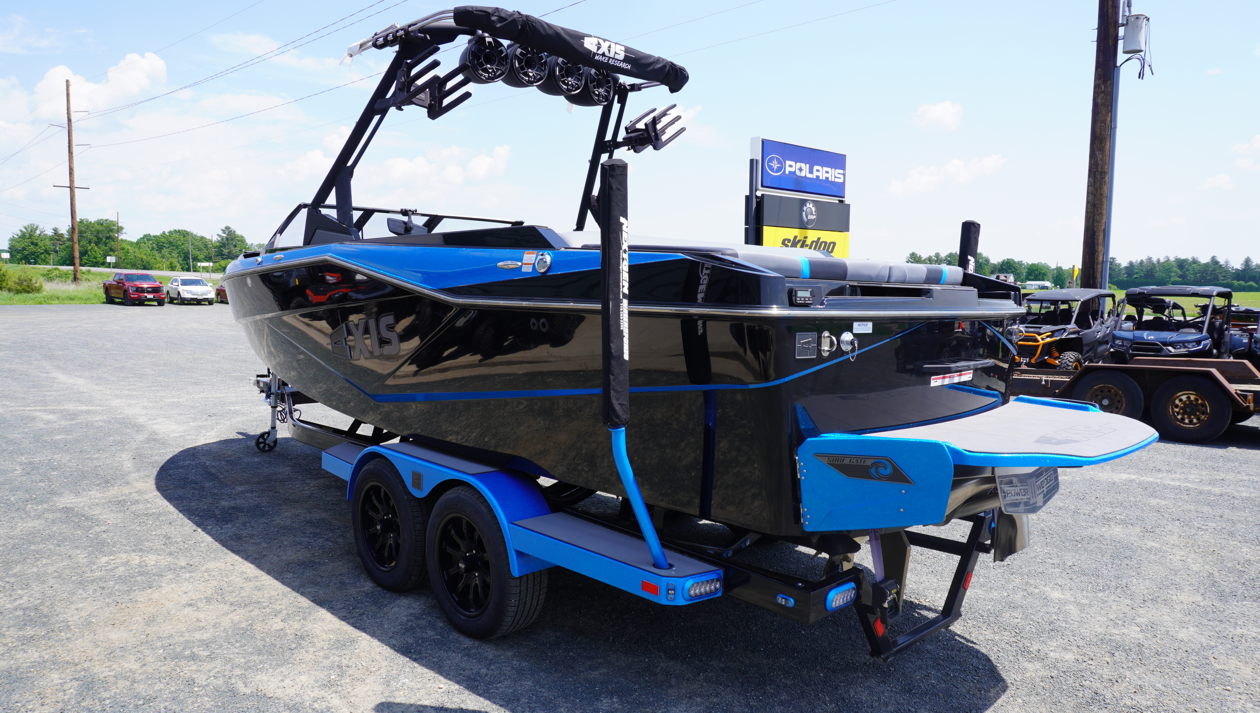 2023 Axis Wake Research T235