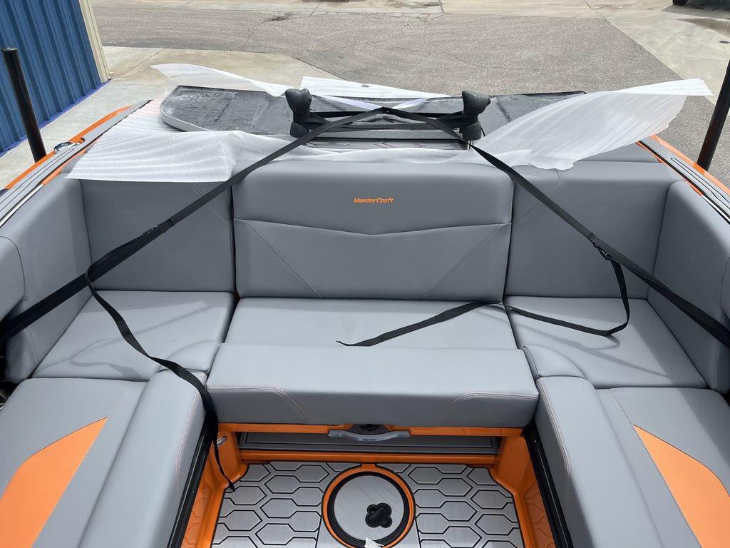 2024 Mastercraft NXT23
