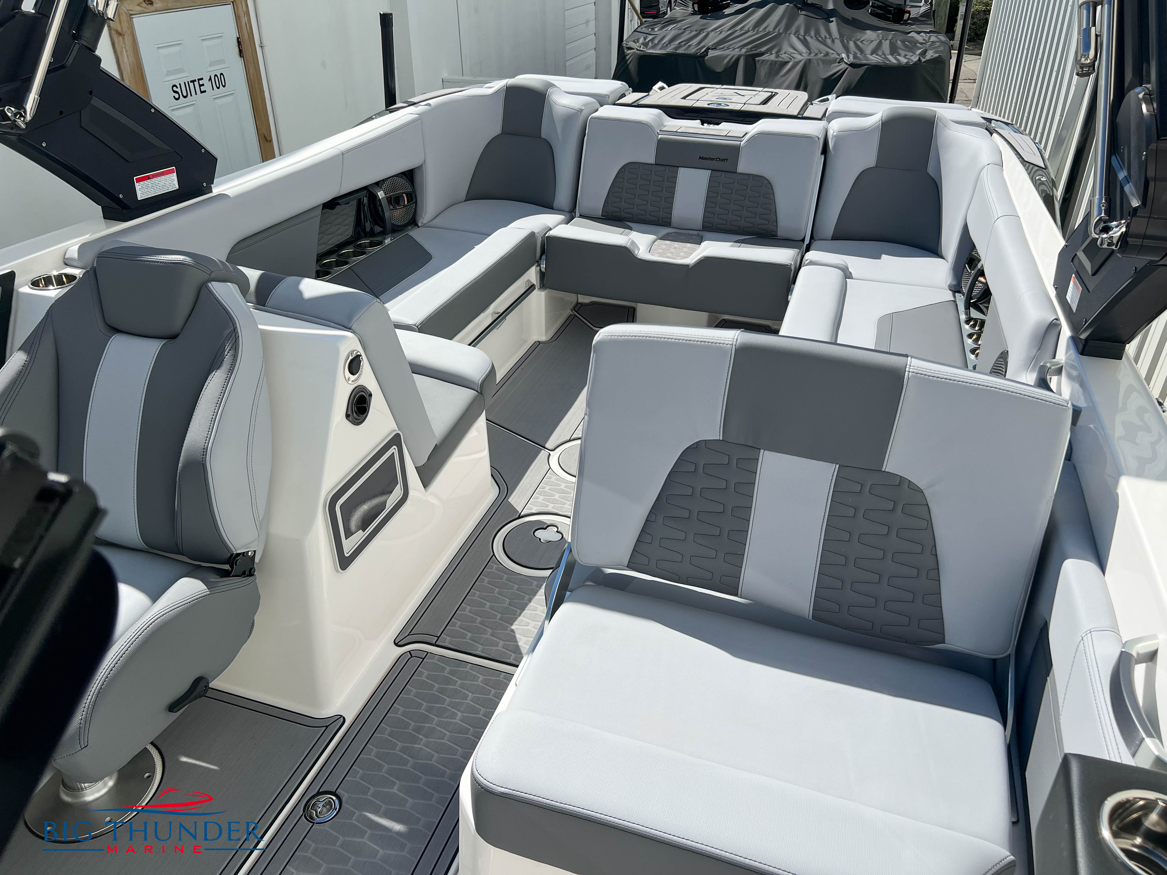 2023 Mastercraft X26