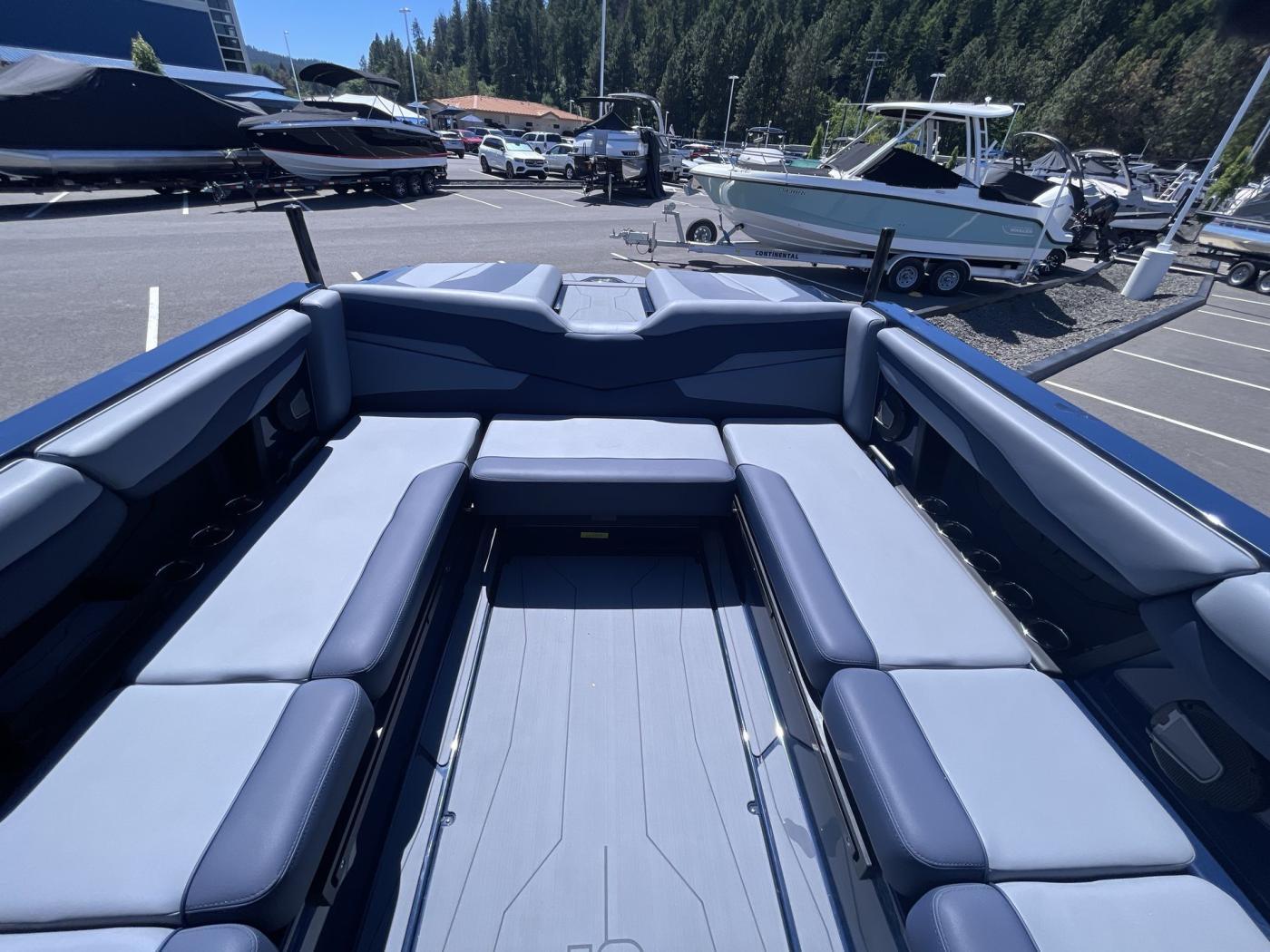 2024 Axis T250