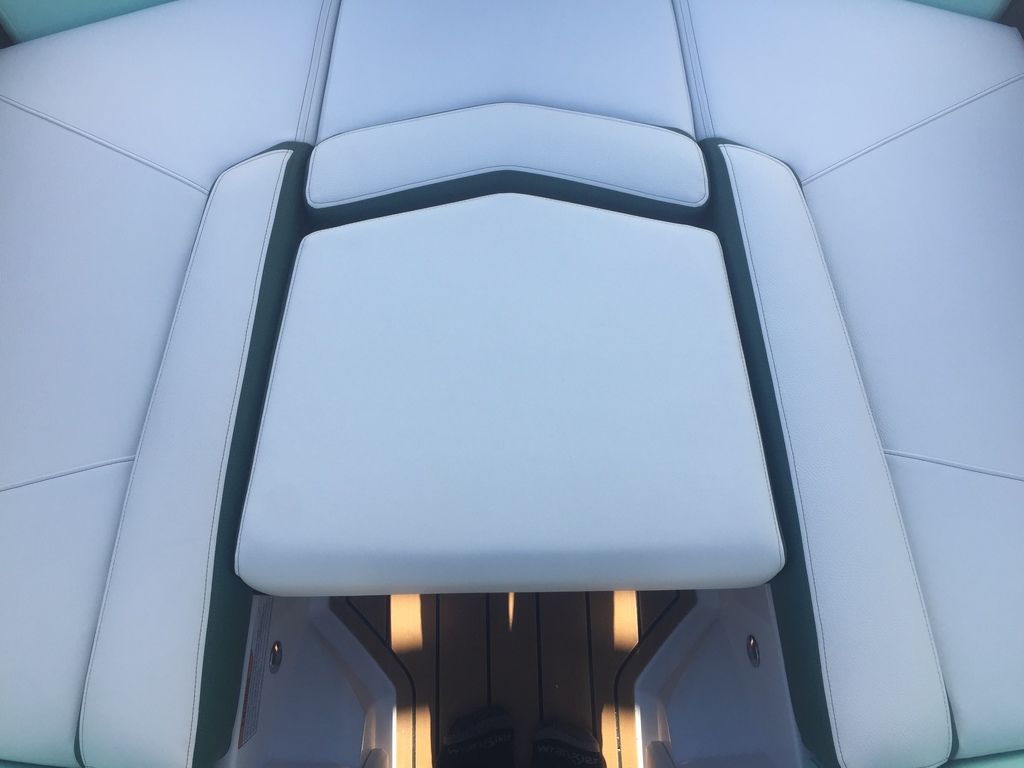 2025 Nautique Super Air Nautique G21