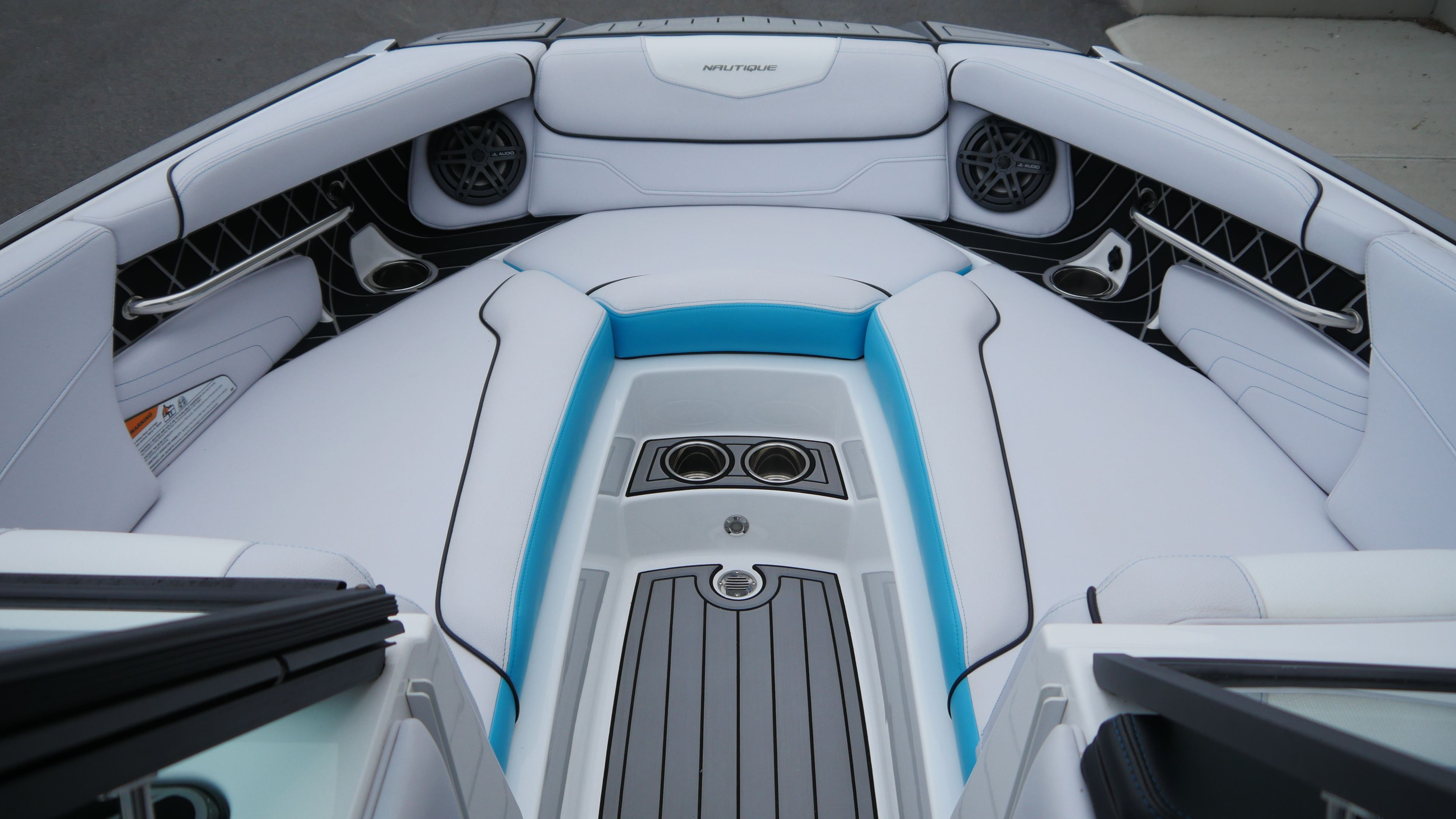 2018 Nautique GS24 w/ Trailer