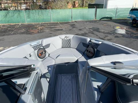 2023 MASTERCRAFT XT22T