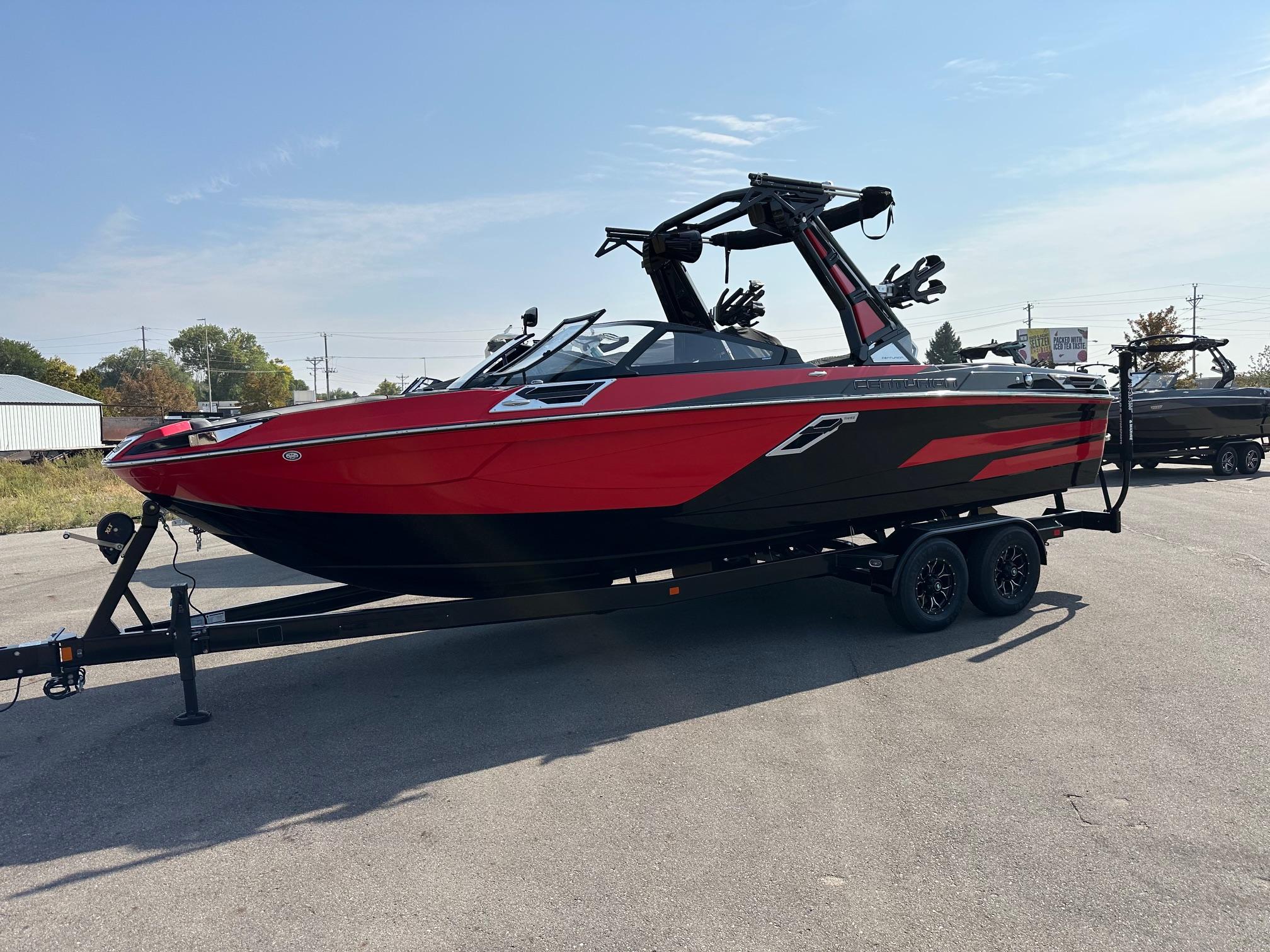 boat.Title