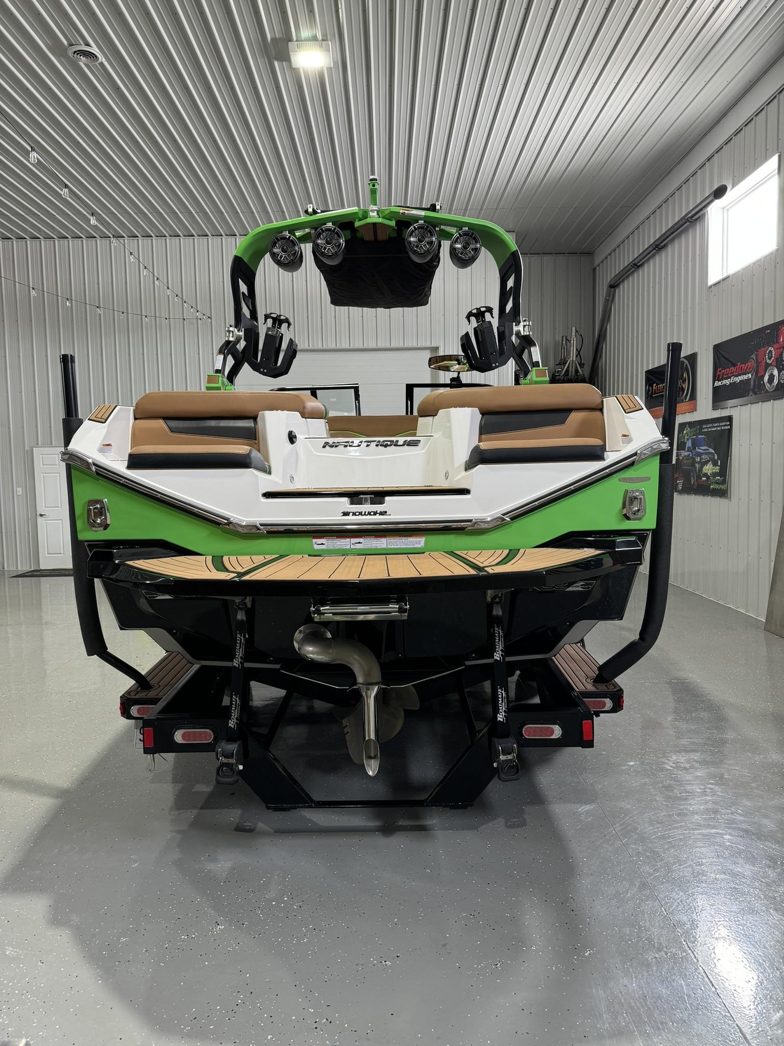 2021 Nautique G23