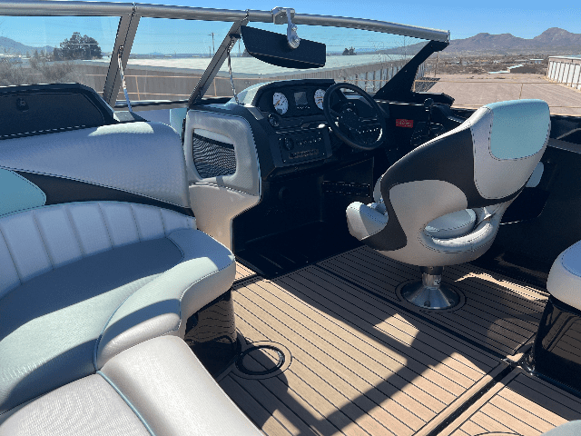 2018 MB B52