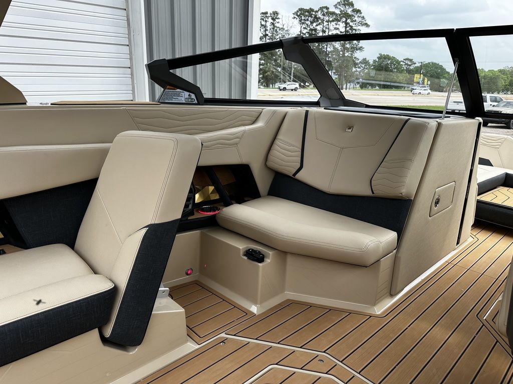 2025 Nautique Super Air Nautique G25
