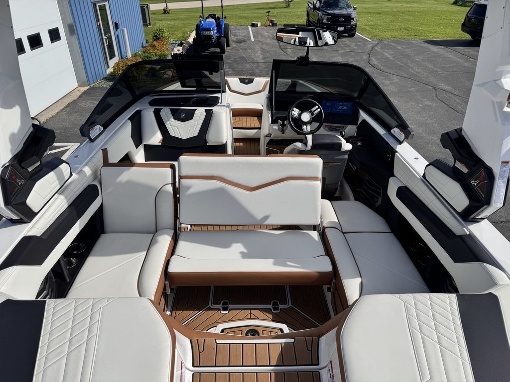 2022 Nautique Super Air Nautique G21