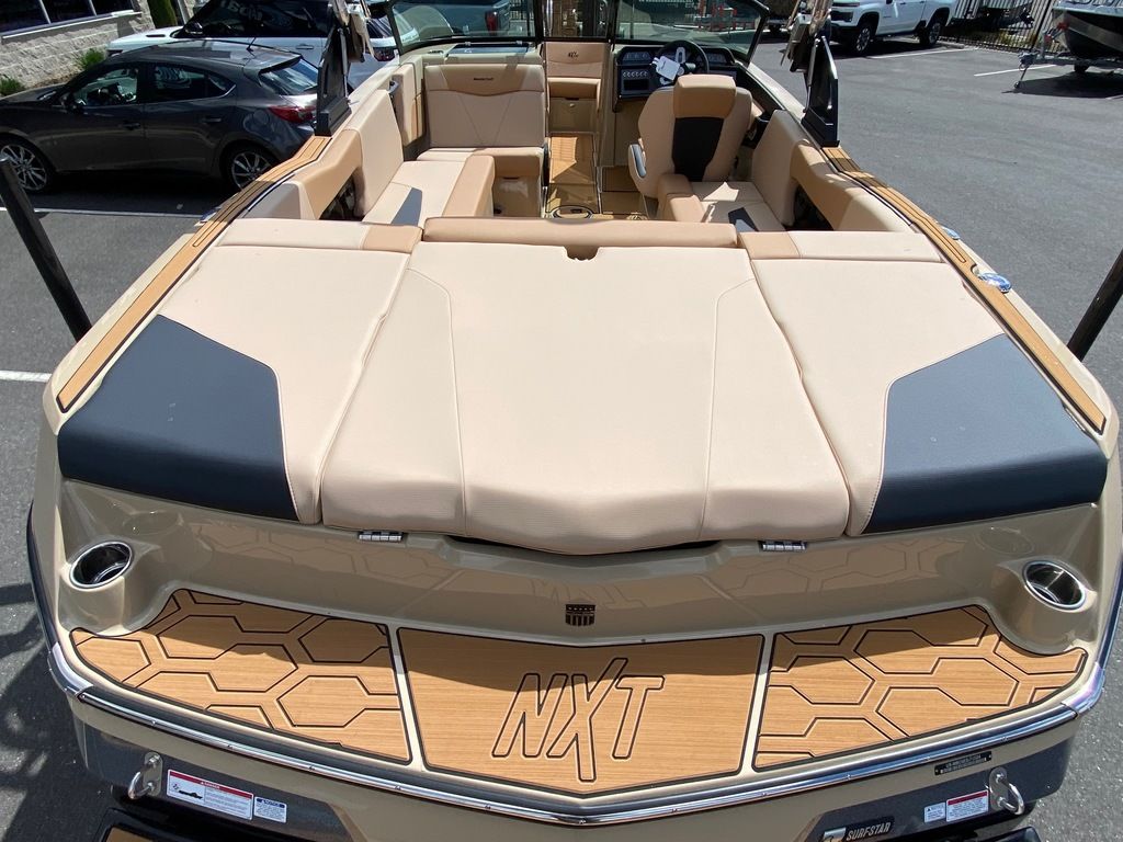 2024 MasterCraft NXT22