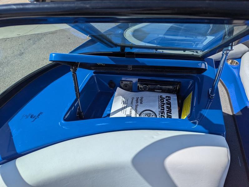 2015 Moomba Outback V