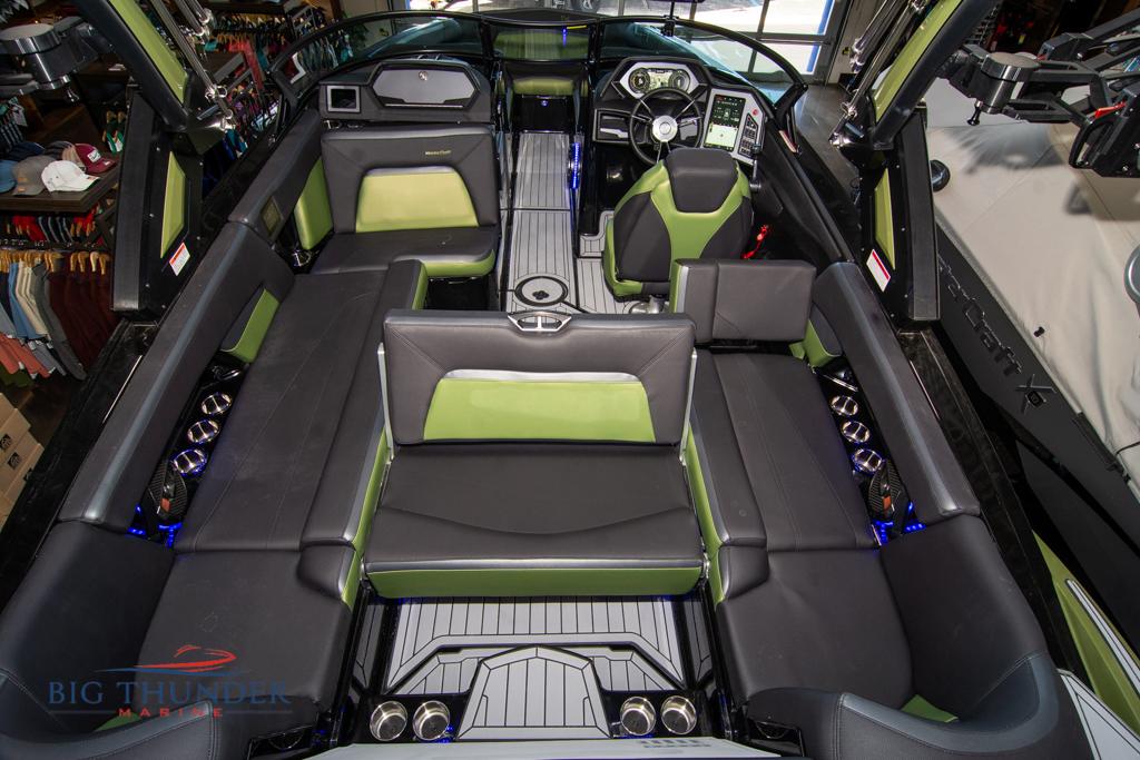 2022 Mastercraft XSTAR SURF