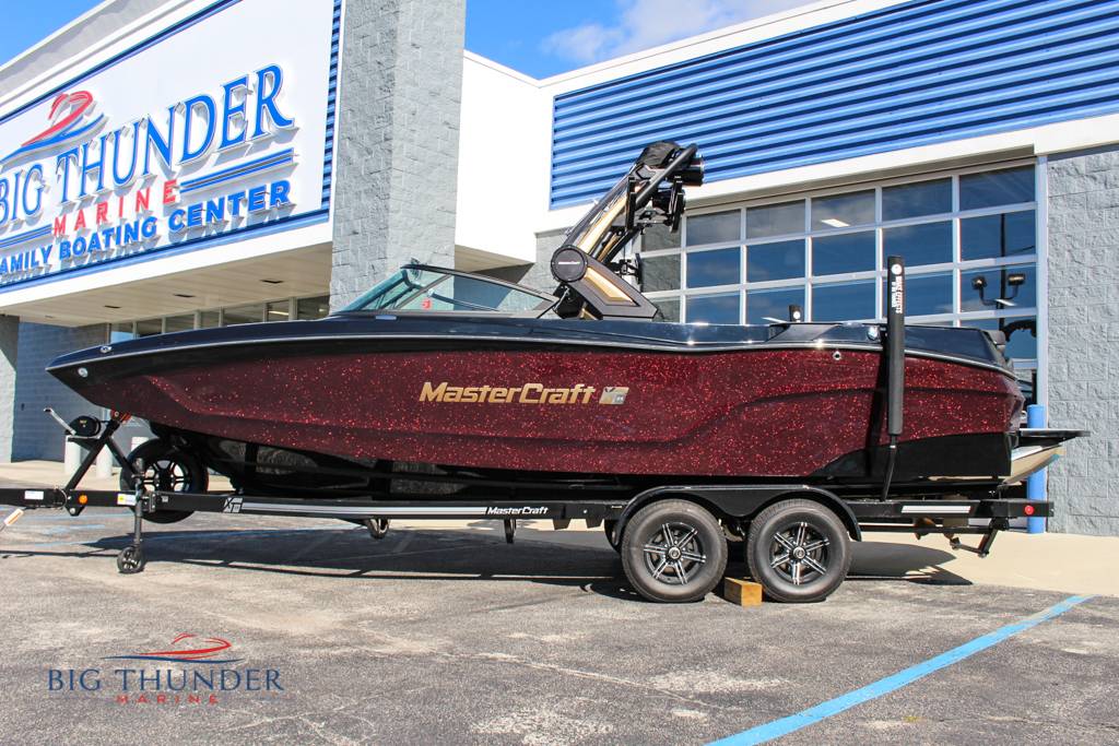 2022 MasterCraft XT24