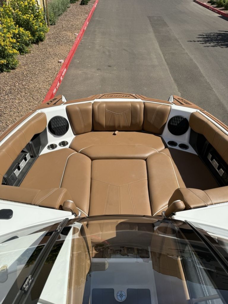 2022 Malibu Boats 23 MXZ