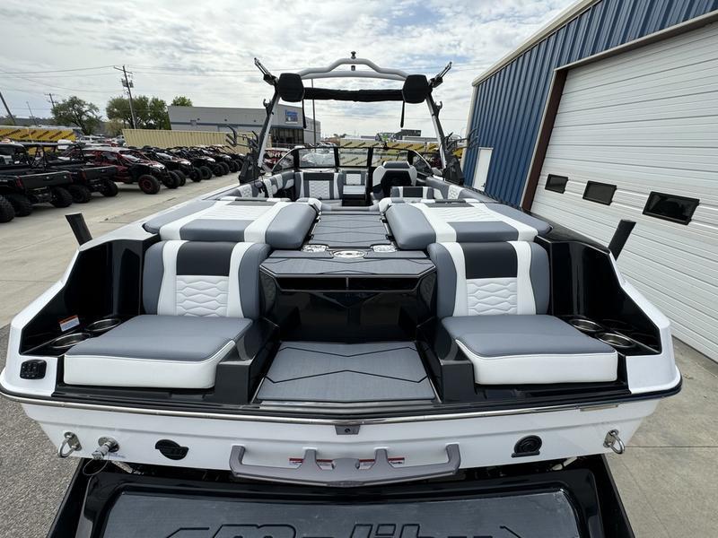 2024 Malibu 24MXZ