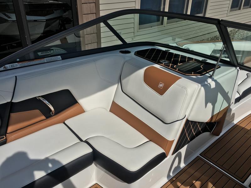 2018 Nautique GS20