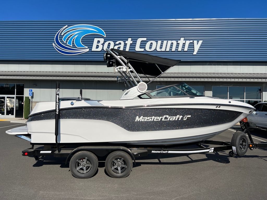 boat.Title