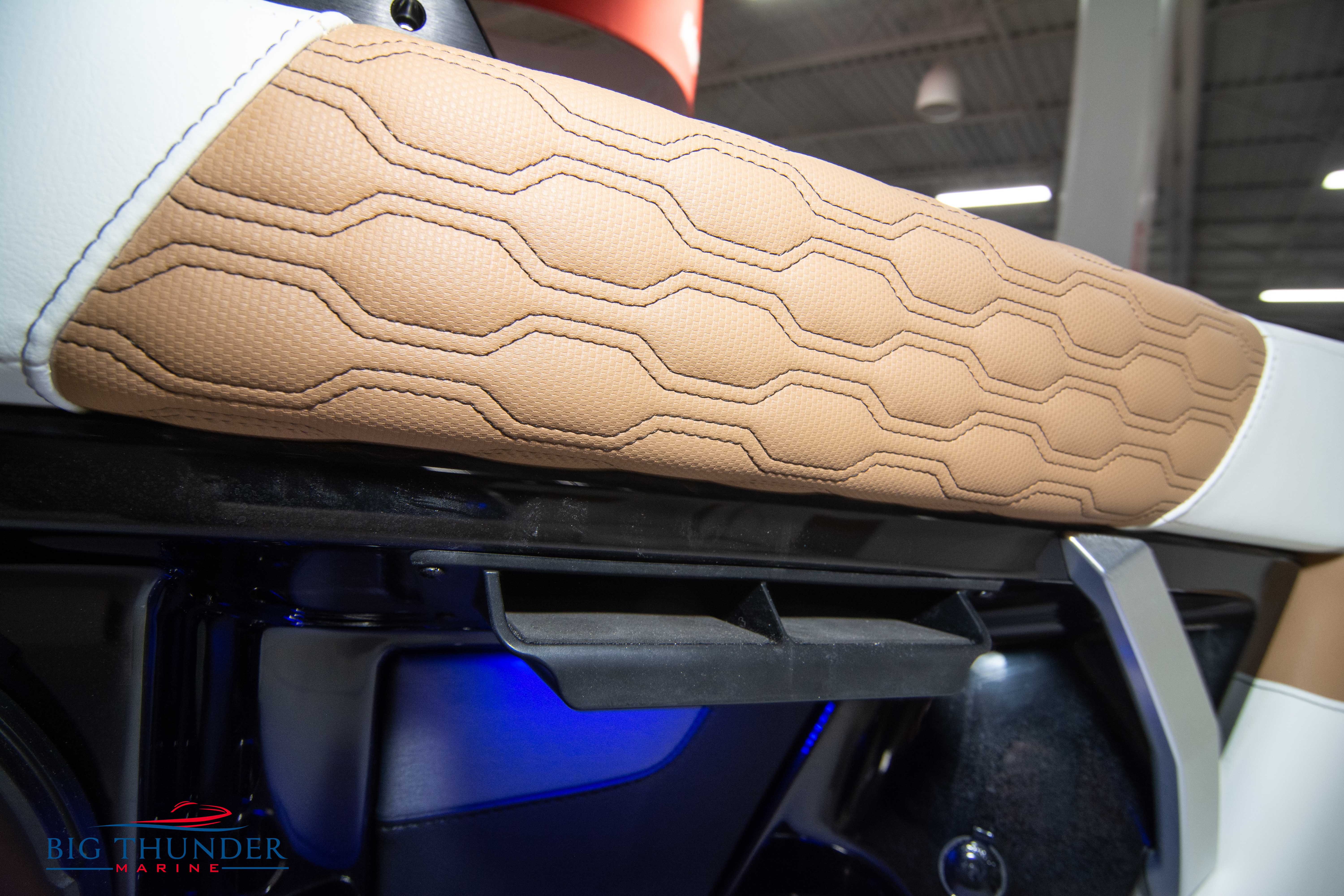 2023 Mastercraft XT23