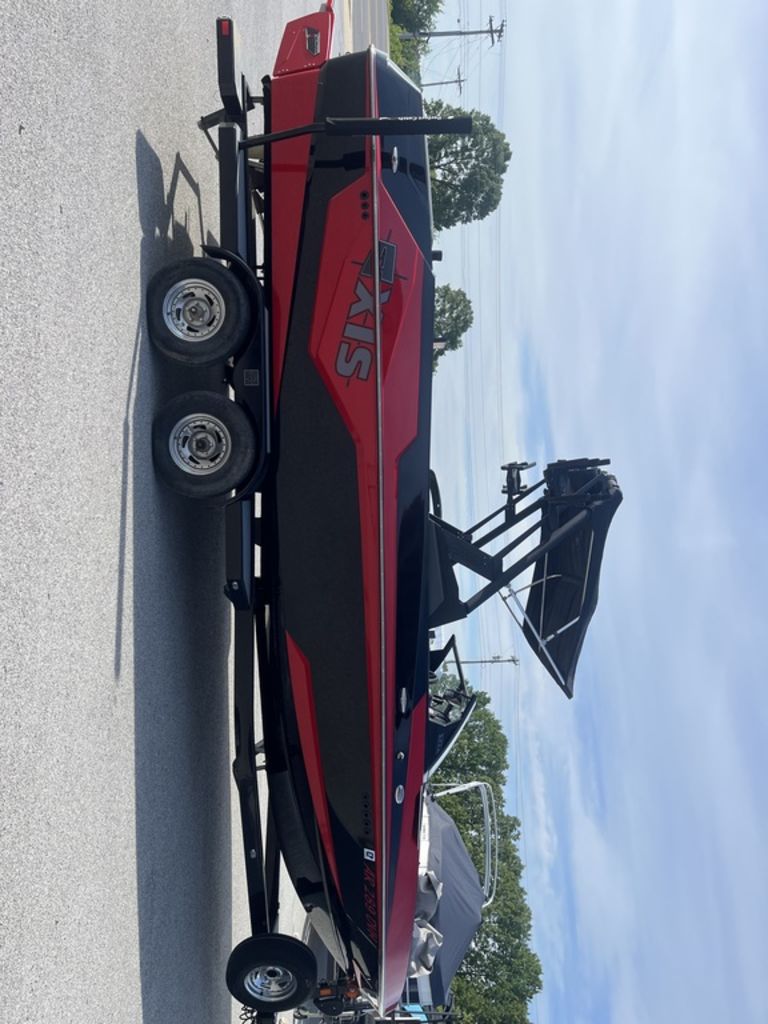 2021 Axis Wake Research T23