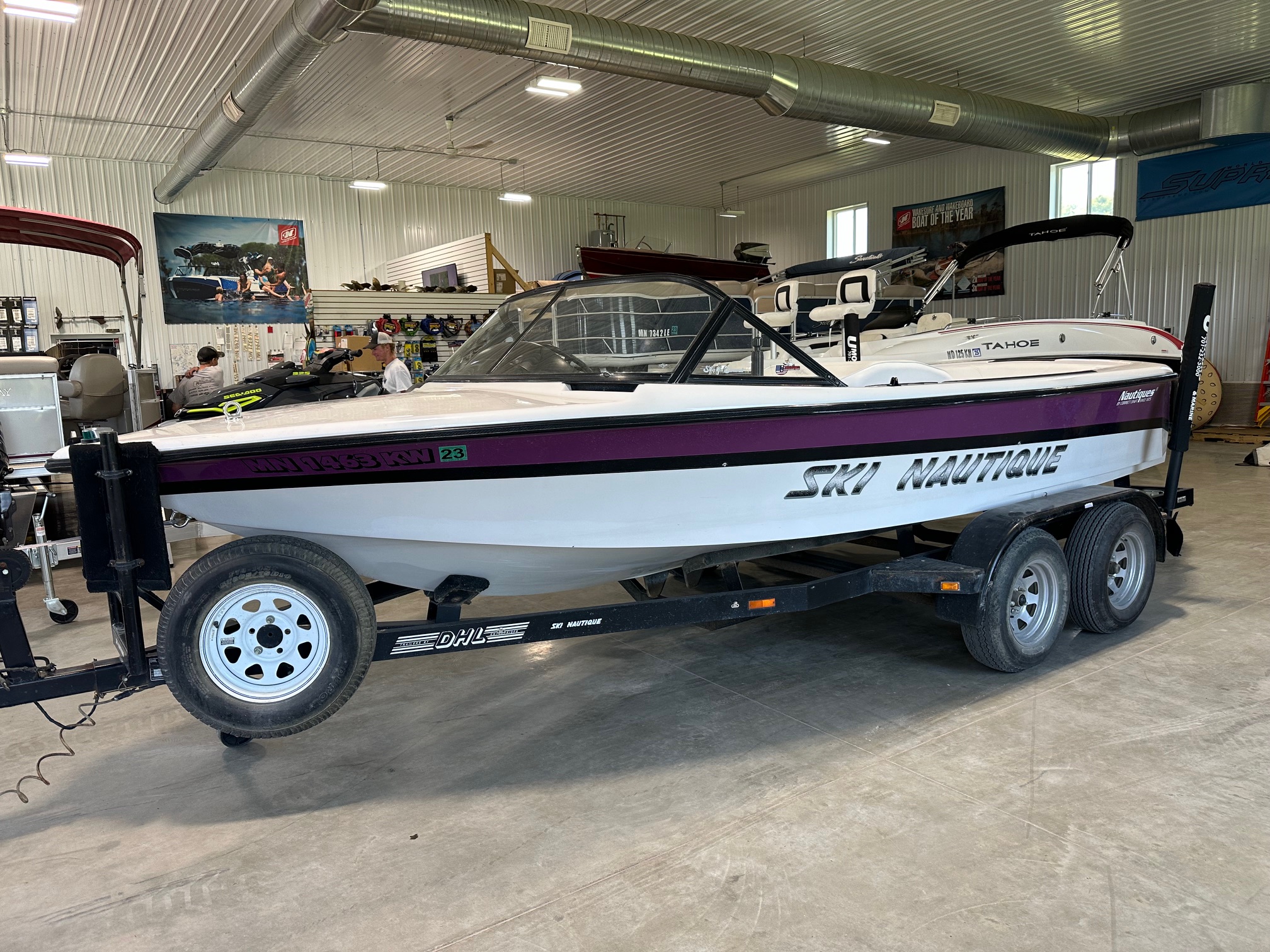 boat.Title