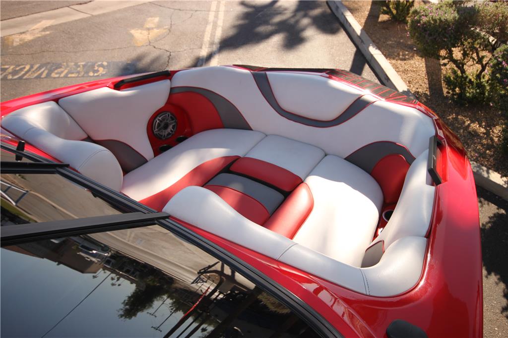 2021 MB Sports B52 23 Alpha – Wakeboard & Wakesurf boat !SUPER CLEAN!