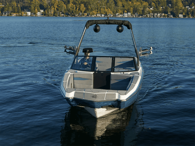 boat.Title