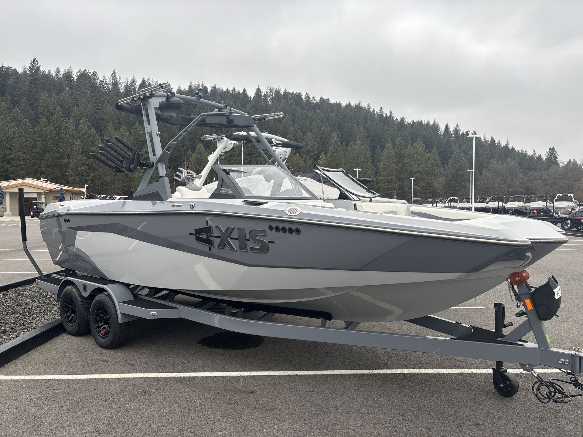 boat.Title