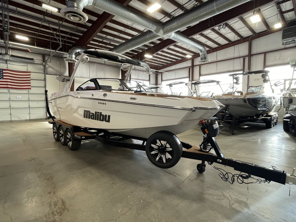 2025 Malibu Boats 24 MXZ