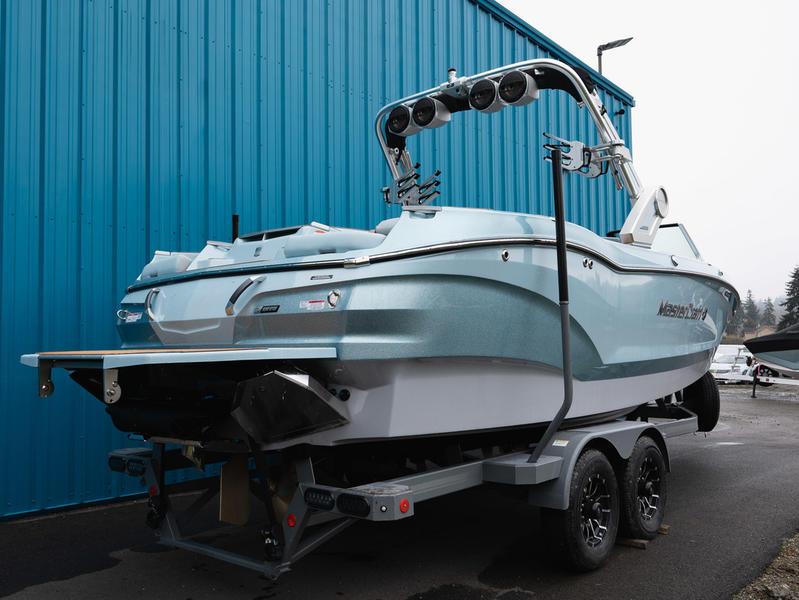2025 MasterCraft X24