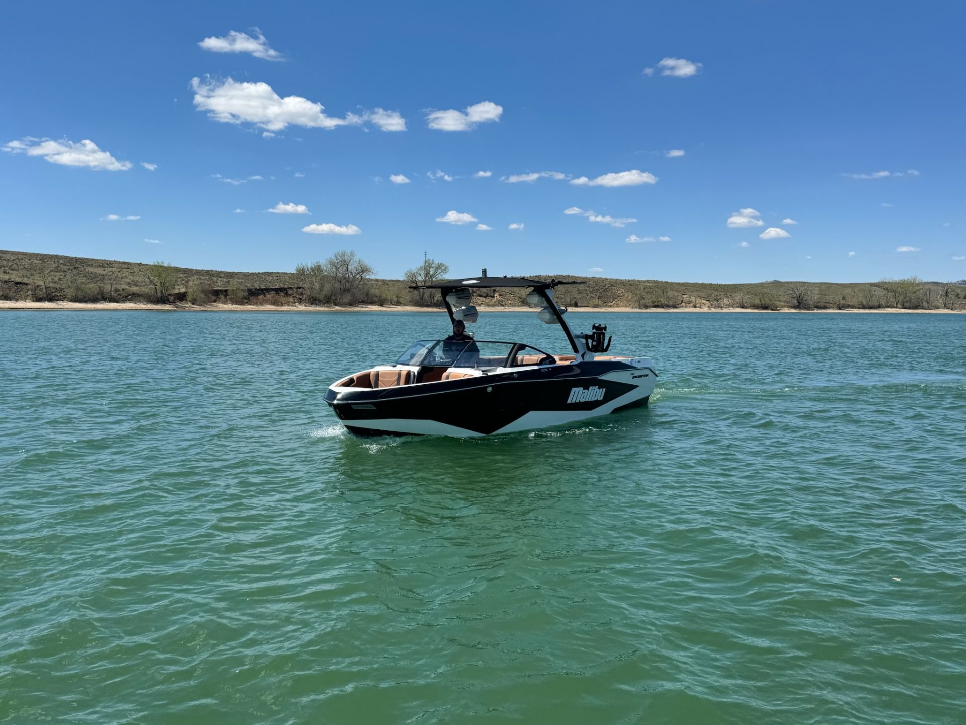 2025 Malibu Wakesetter 25 LSV