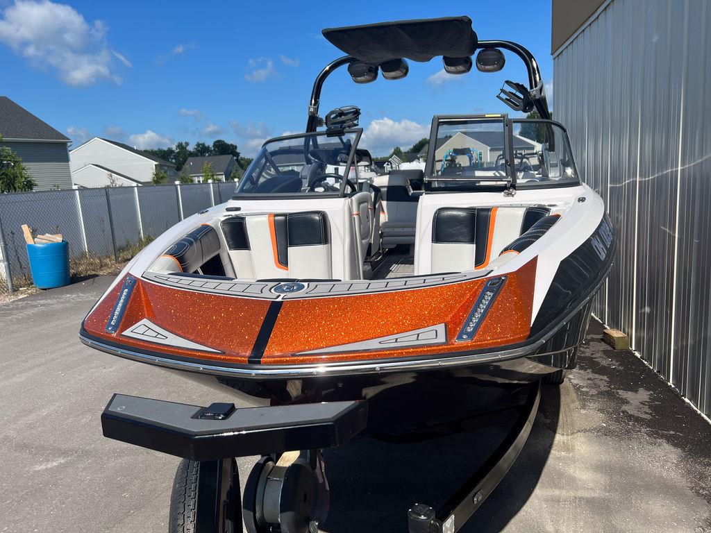 2015 Nautique G21
