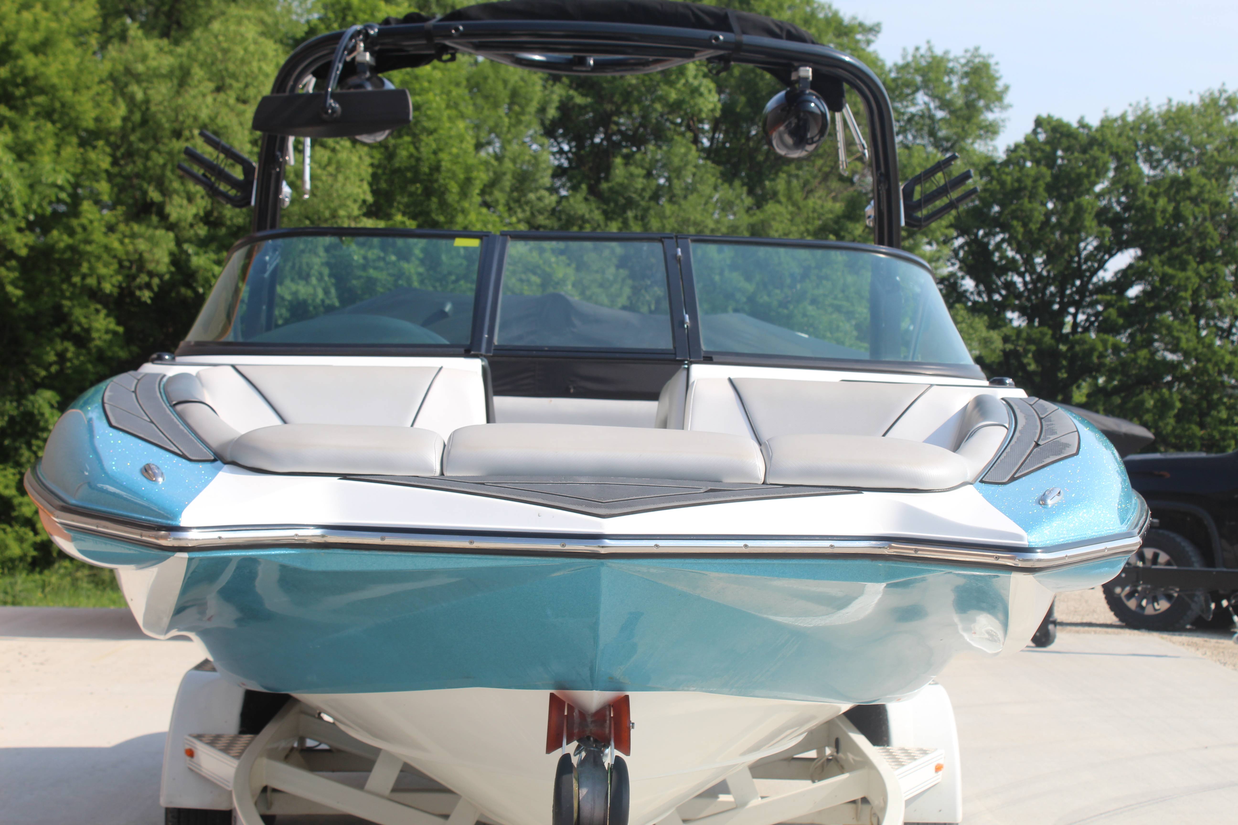 2015 Supreme S21