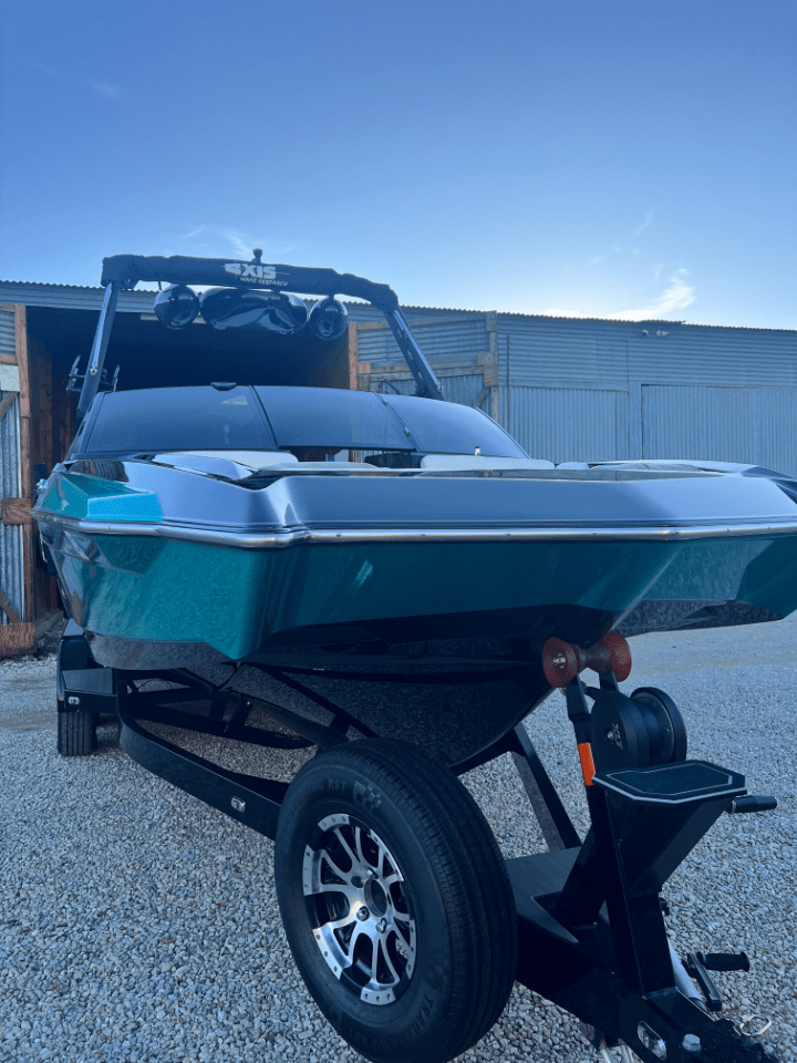 2019 AXIS A22