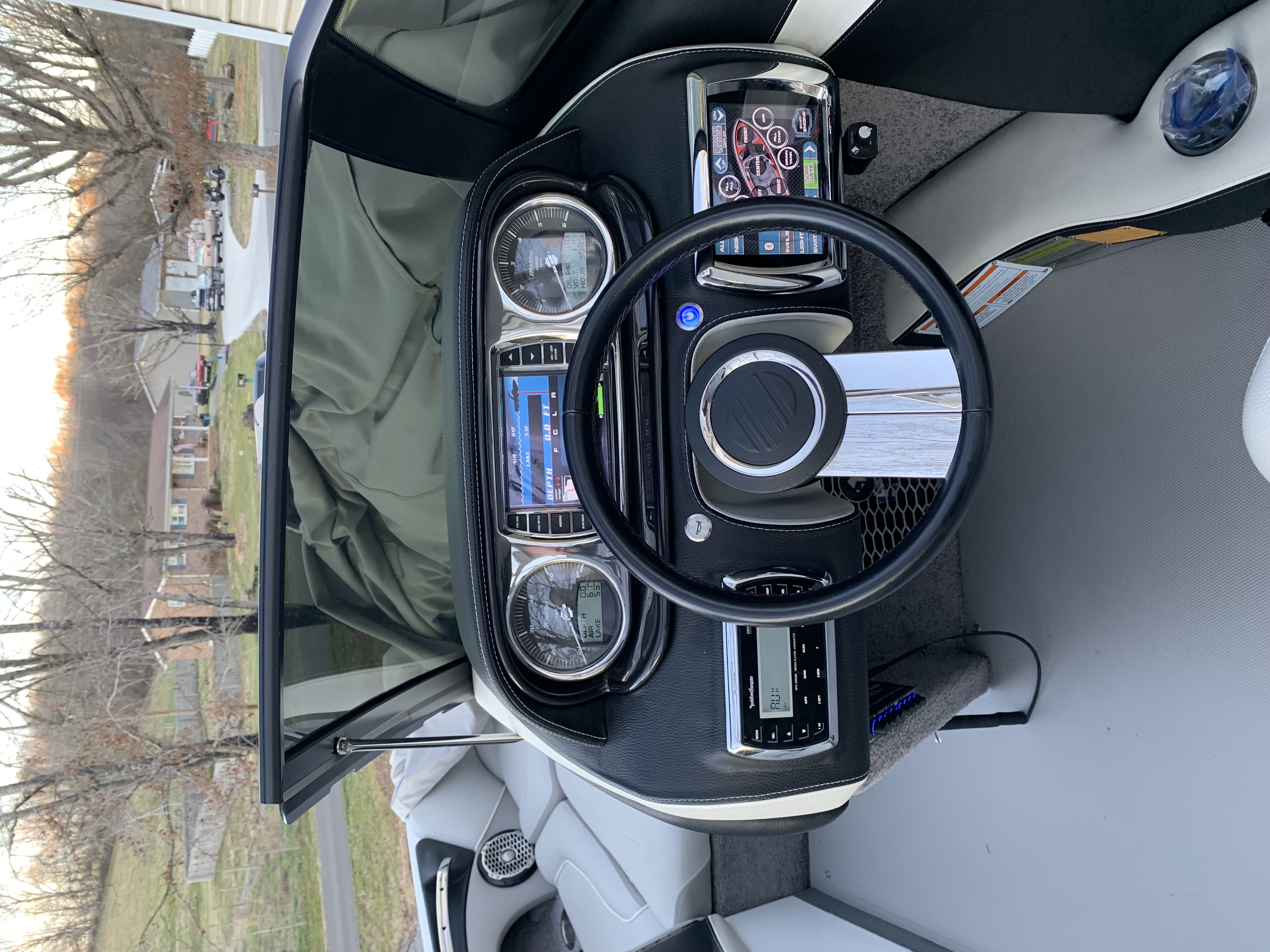 2014 Malibu Wakesetter 21 VLX – Great Condition!