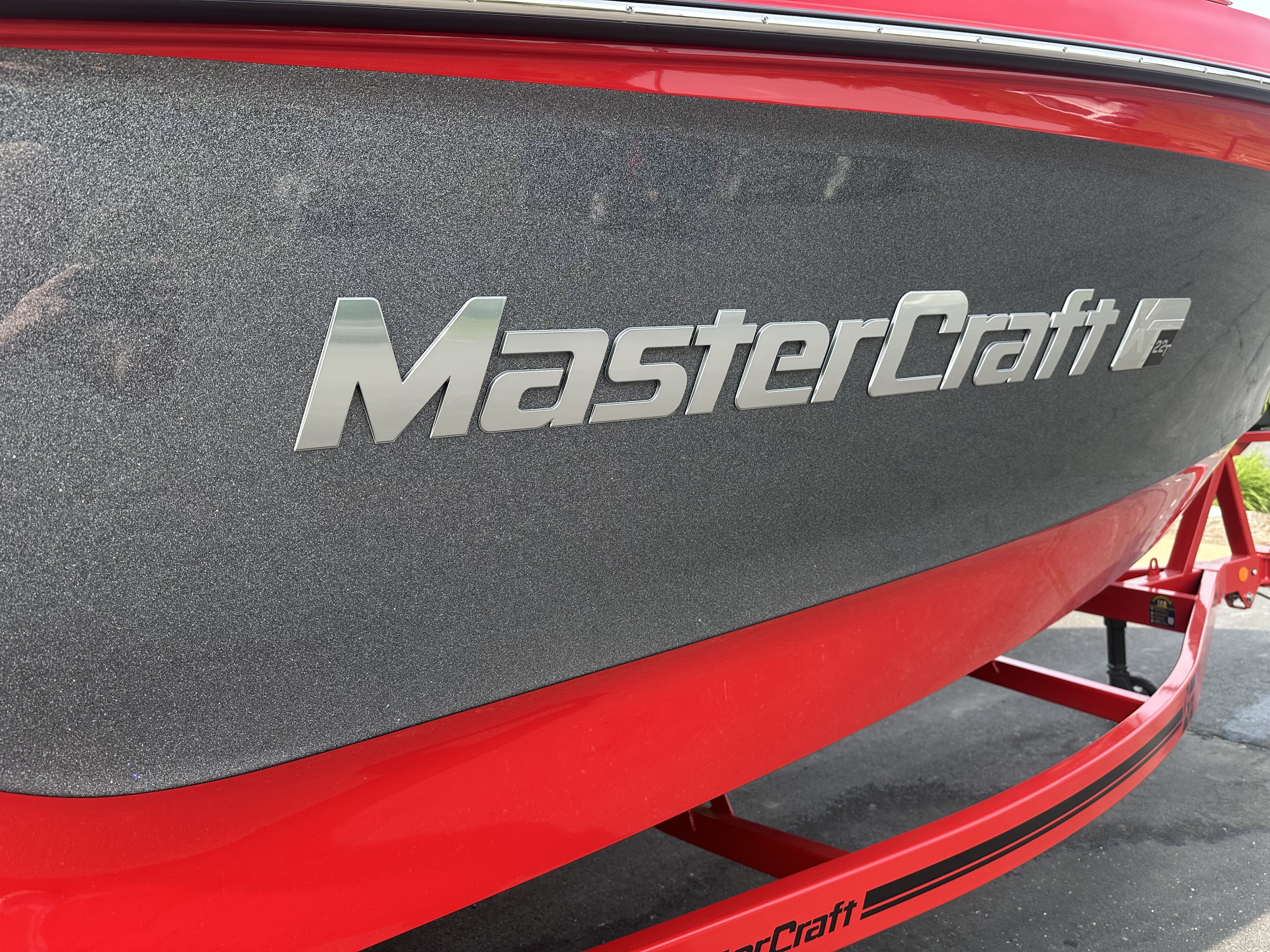 2025 MasterCraft XT22T