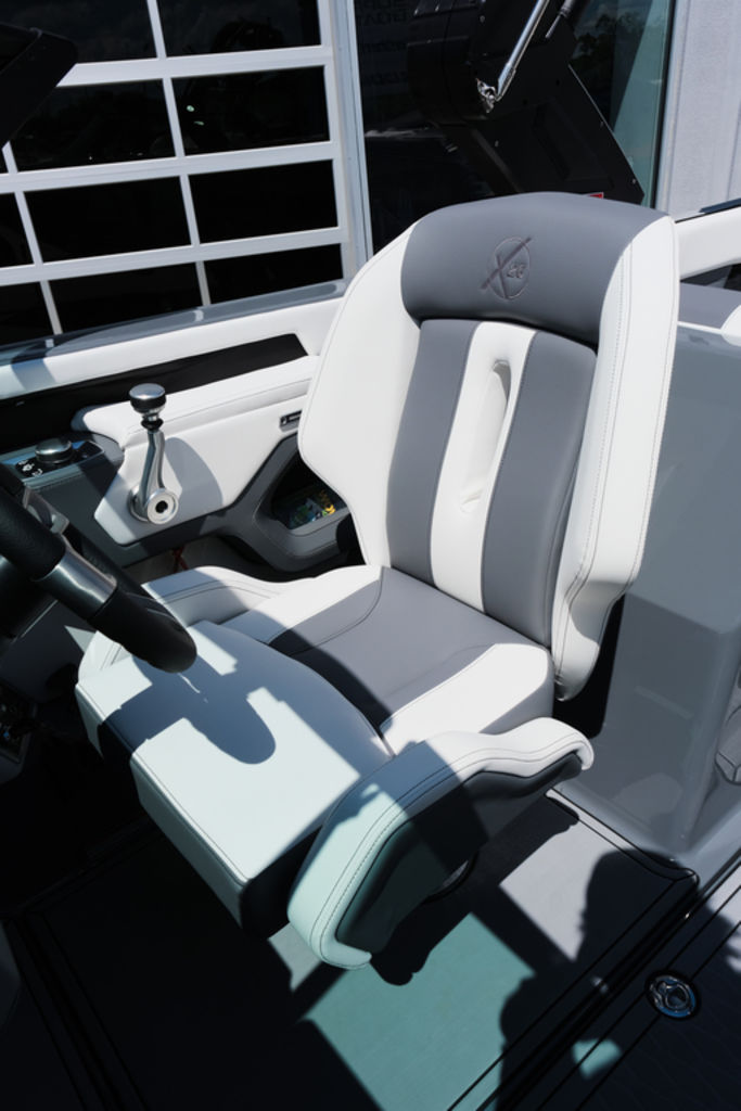 2025 MasterCraft X26