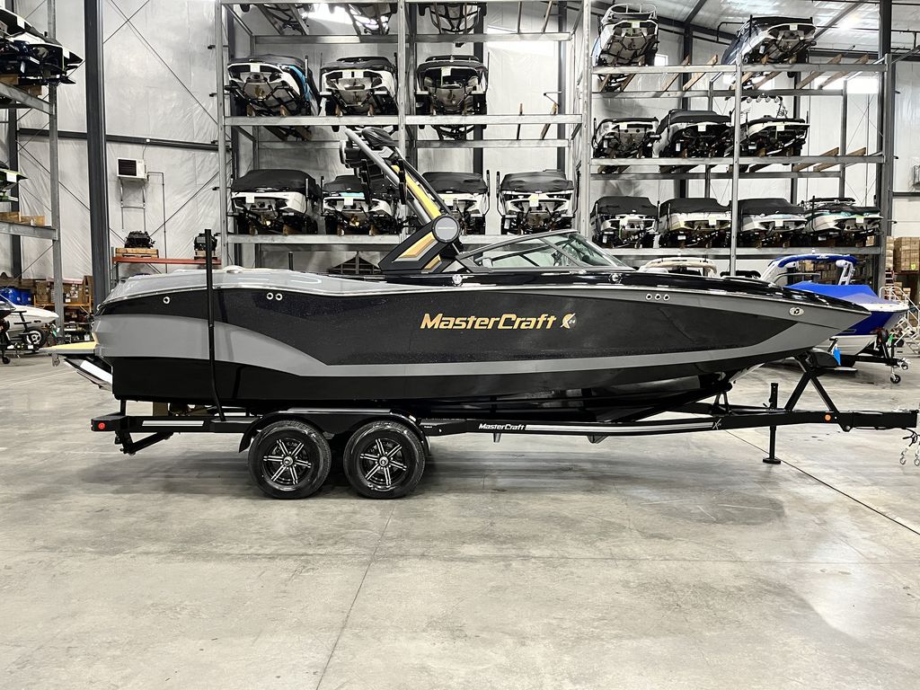 boat.Title