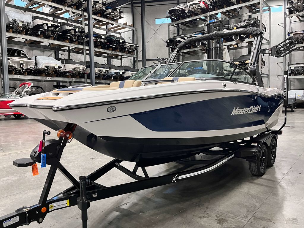 2025 MasterCraft X22