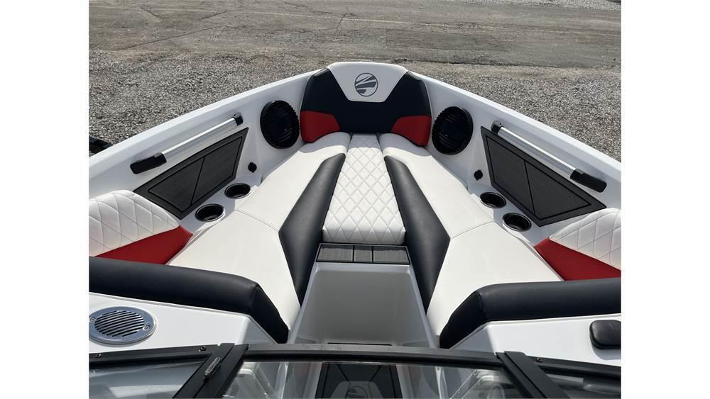 Lake RED-Y BRAND NEW 2023 Tige Z3