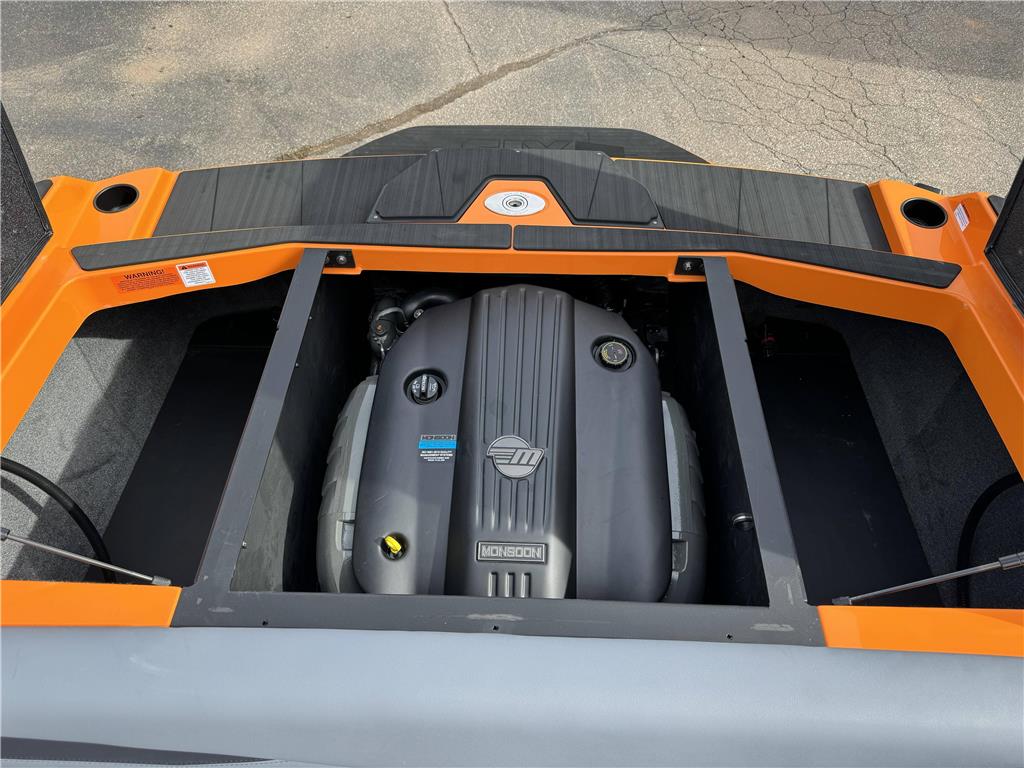 2024 Axis A225